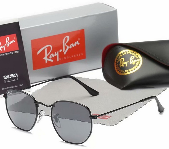 Ray Ban Boutique Sunglasses 062